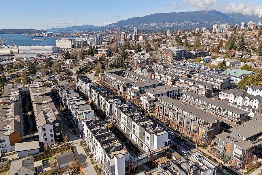 142 545 E 2nd Street North Vancouver, BC - 20