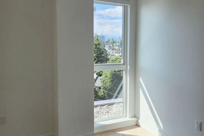 667 422 E 3RD STREET, North Vancouver BC V7L 0K1 North Vancouver, BC - 11