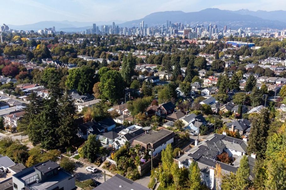 659 E 22nd Avenue Vancouver, BC - 14