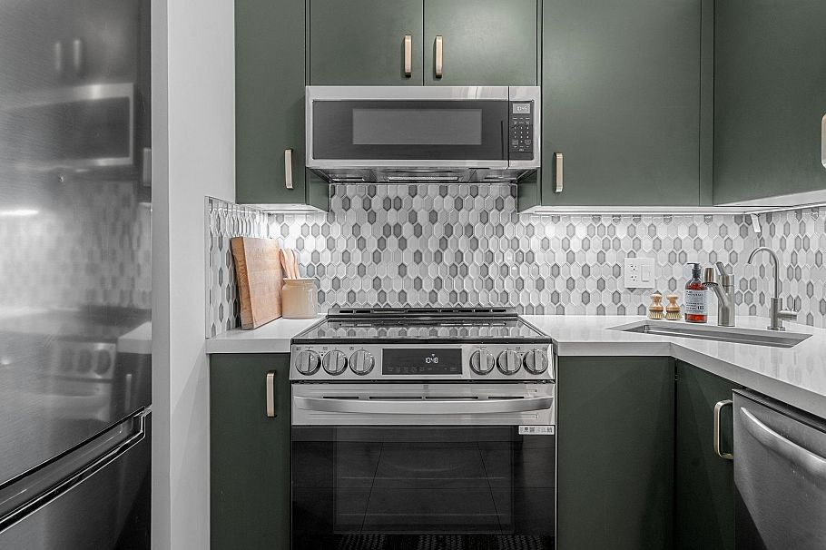 104 828 W 14th Avenue Vancouver, BC - 13