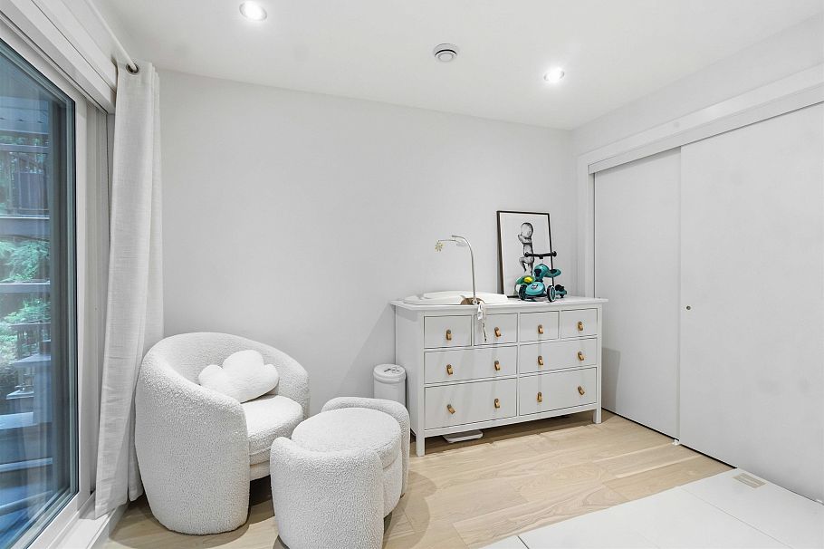 1533 E 5th Avenue Vancouver, BC - 21