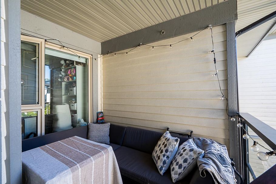 423 738 E 29th Avenue Vancouver, BC - 9