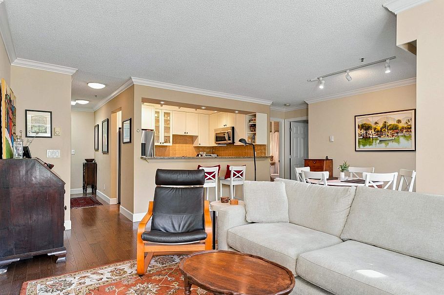 308 3788 W 8th Avenue Vancouver, BC - 7