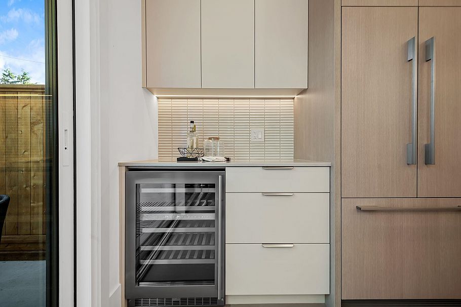 2868 Semlin Drive Vancouver, BC - 15