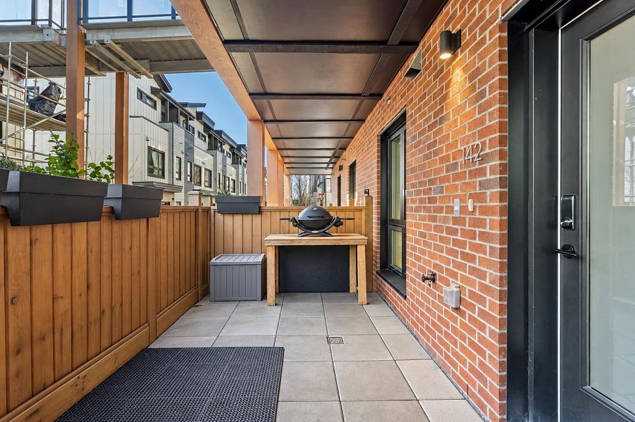 142 545 E 2nd Street North Vancouver, BC - 16