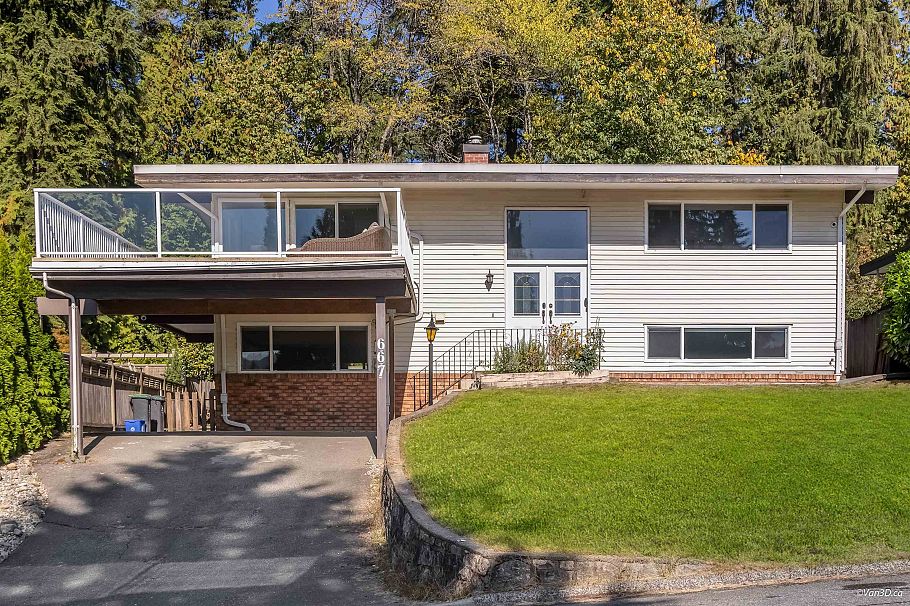 667 Plymouth Drive North Vancouver, BC - 26