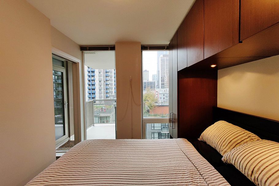 1002 1055 Richards Street Vancouver, BC - 6