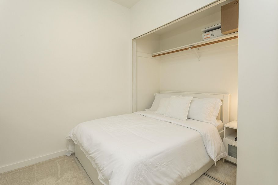 1975 W 13th Avenue Vancouver, BC - 27
