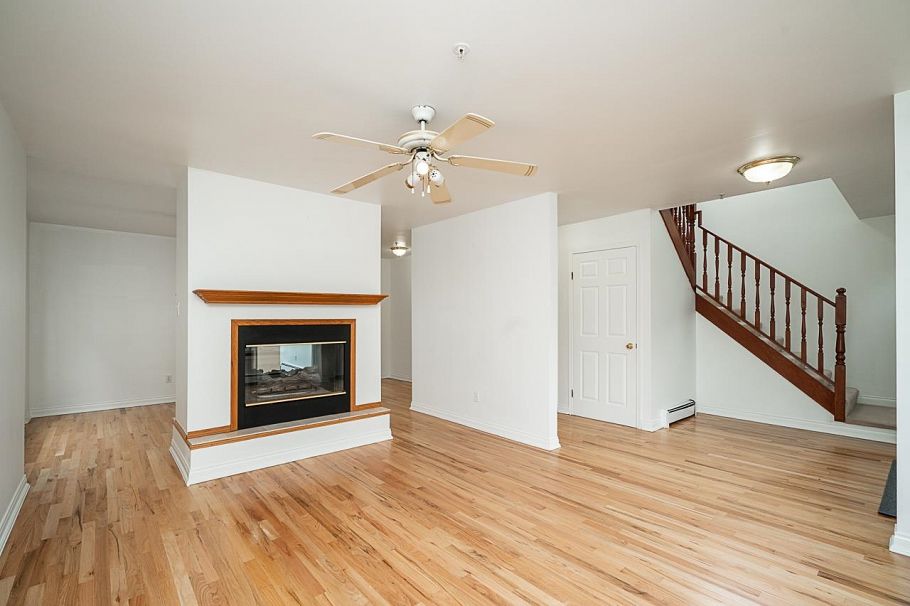 2948 Grant Street Vancouver, BC - 3