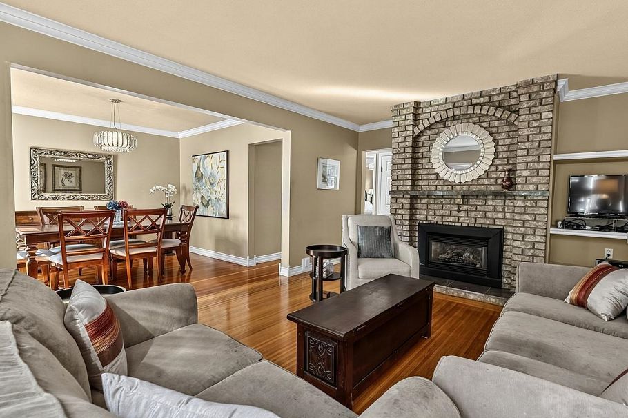 295 W 17th Avenue Vancouver, BC - 6