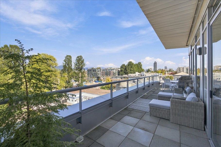707 2655 Cranberry Drive Vancouver, BC - 25