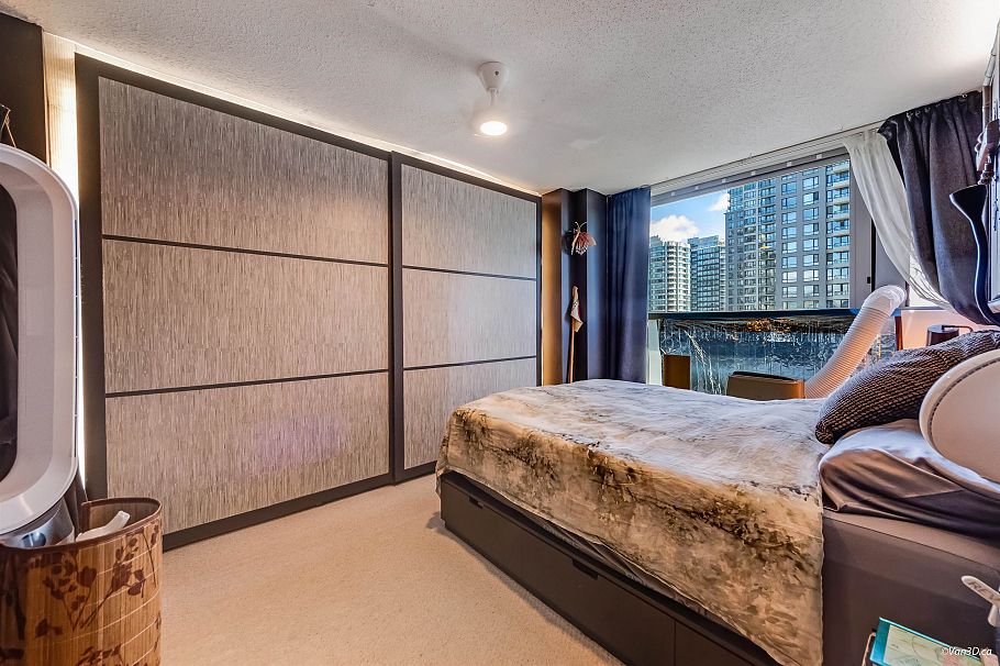 1104 928 Richards Street Vancouver, BC - 14