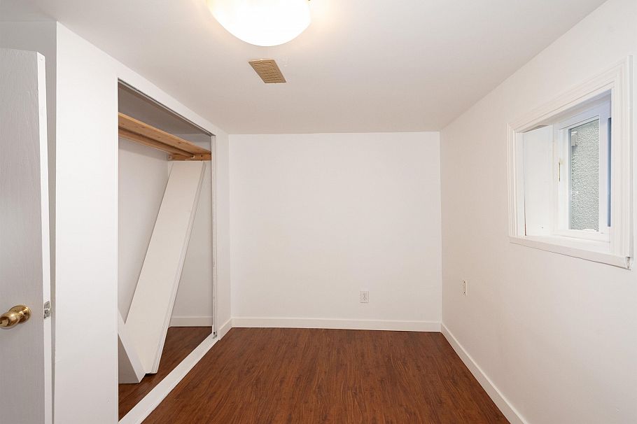 1777 E 4th Avenue Vancouver, BC - 28