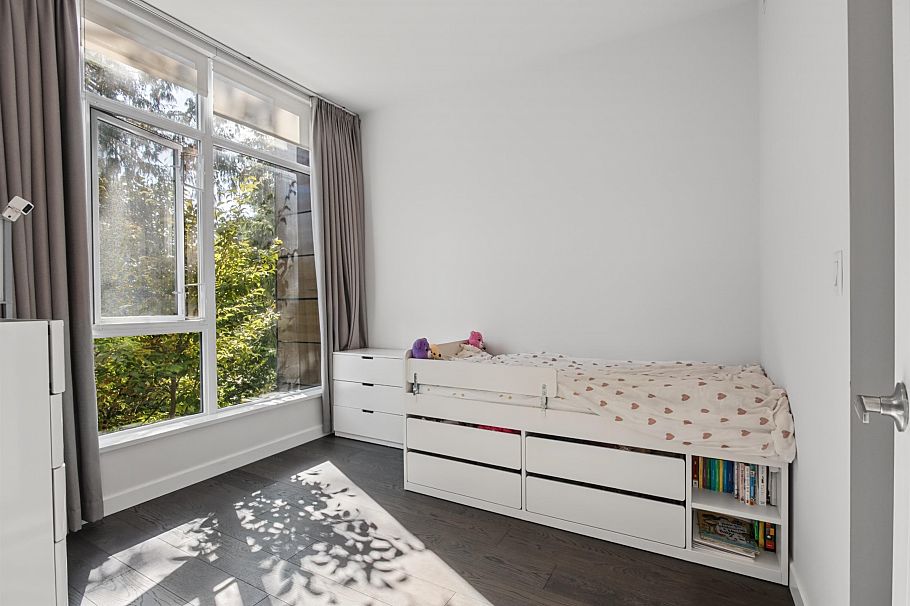 TH1 3355 Binning Road Vancouver, BC - 21