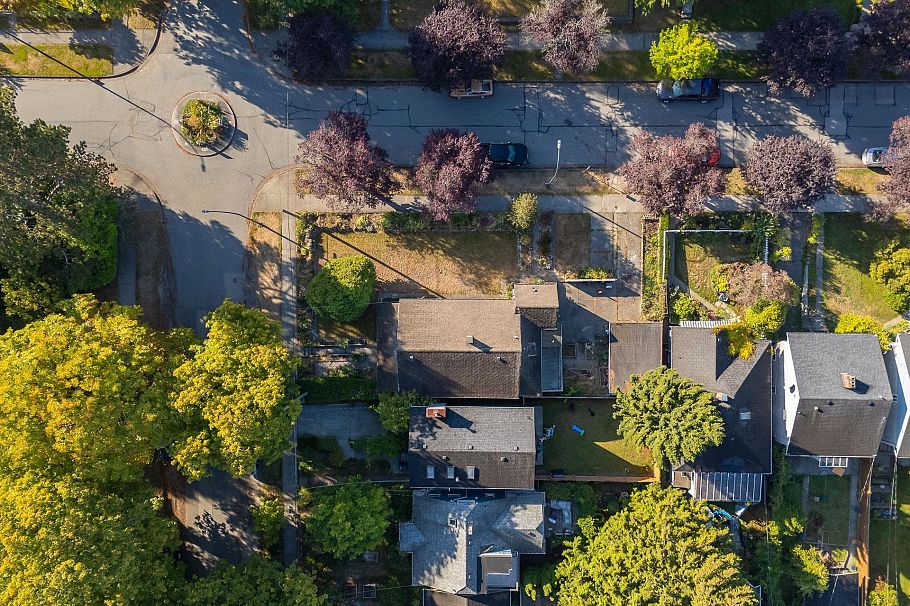 505 N Penticton Street Vancouver, BC - 2