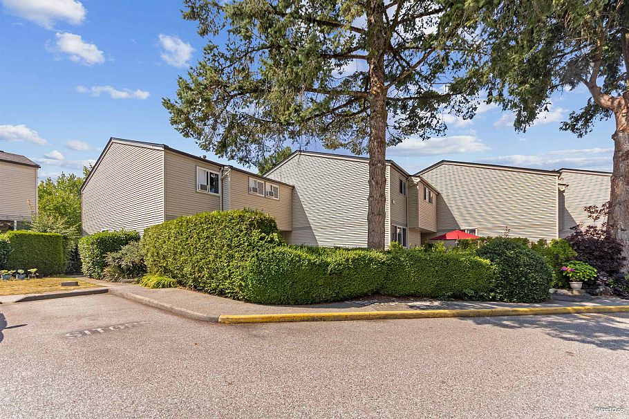 66 3433 E 49th Avenue Vancouver, BC - 36