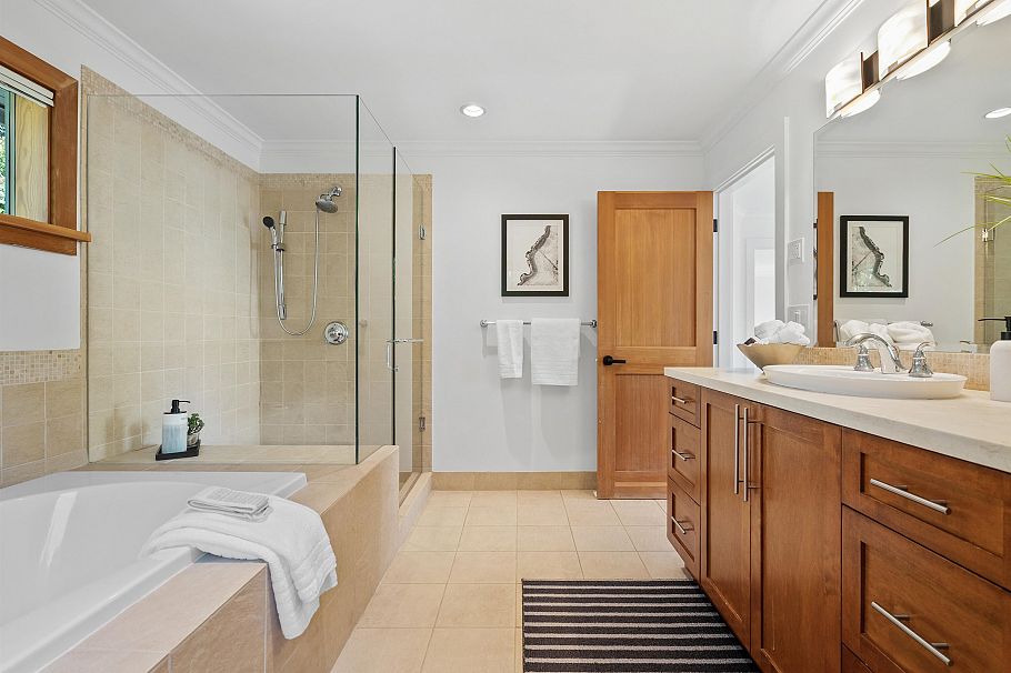 4812 Skyline Drive North Vancouver, BC - 32