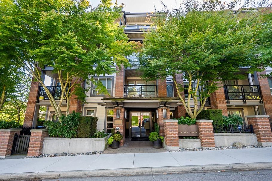 423 738 E 29th Avenue Vancouver, BC - 32