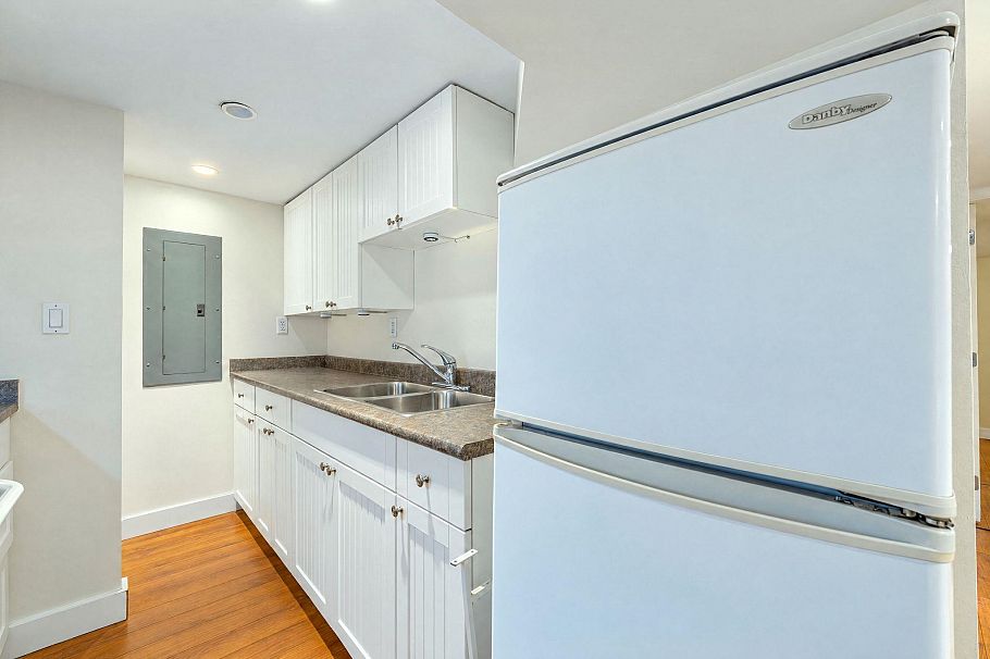 647 Prior Street Vancouver, BC - 34