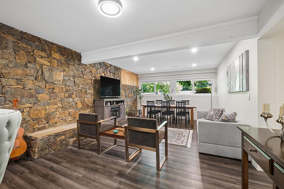 4651 Hoskins Road North Vancouver, BC - 34