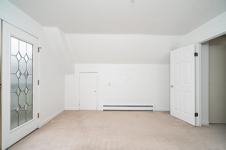 2948 Grant Street Vancouver, BC - 18