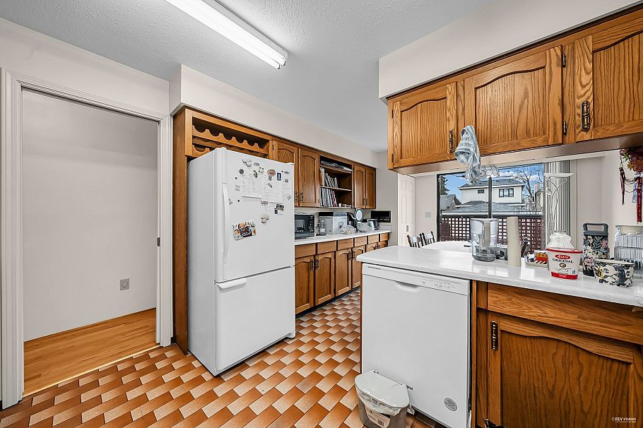2843 W 22nd Avenue Vancouver, BC - 13