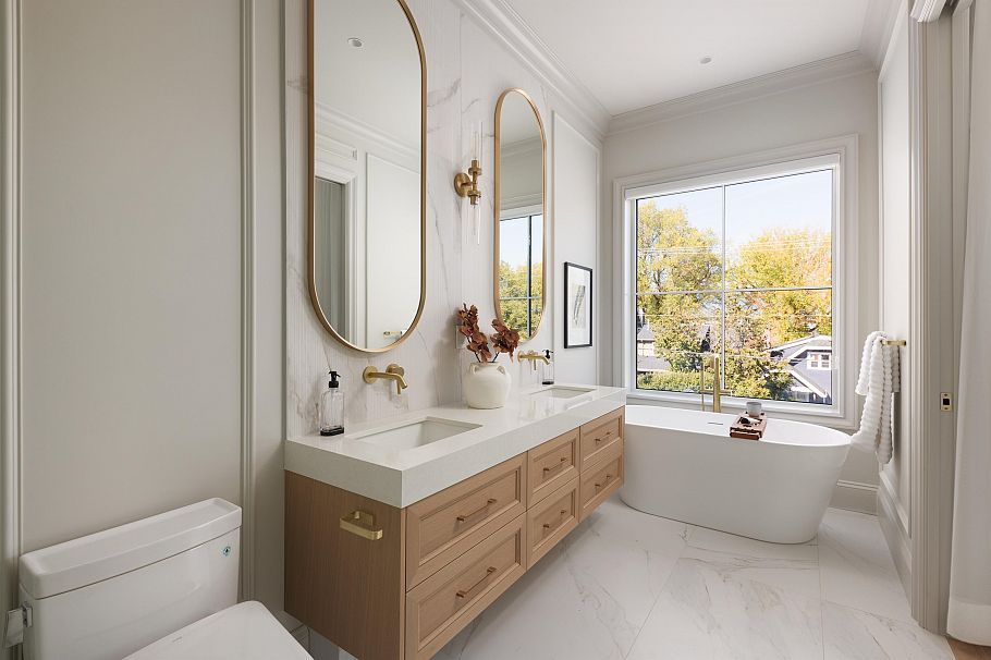 3579 W 19th Avenue Vancouver, BC - 23
