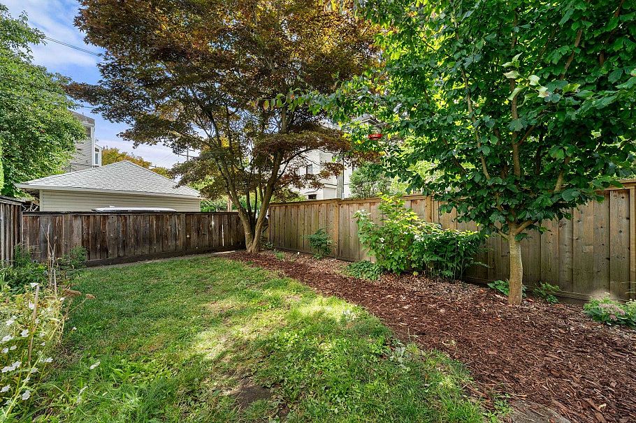 104 828 W 14th Avenue Vancouver, BC - 29