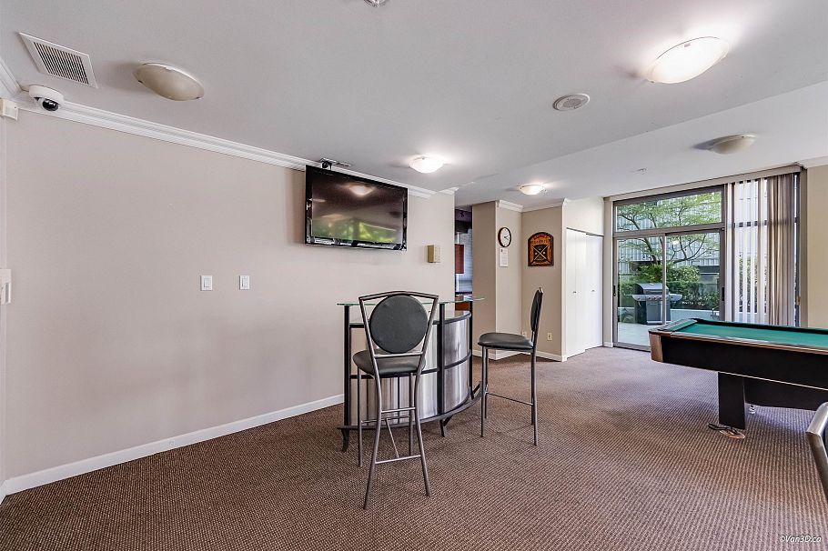 1104 928 Richards Street Vancouver, BC - 25