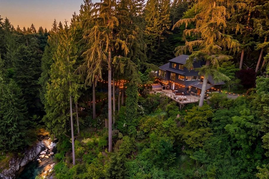 4440 Marion Road North Vancouver, BC - 1