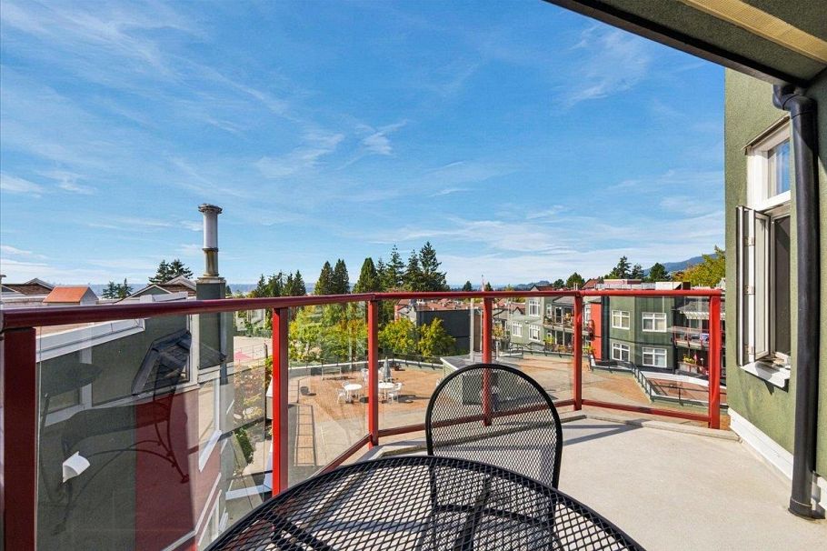 403 121 W 29th Street North Vancouver, BC - 8
