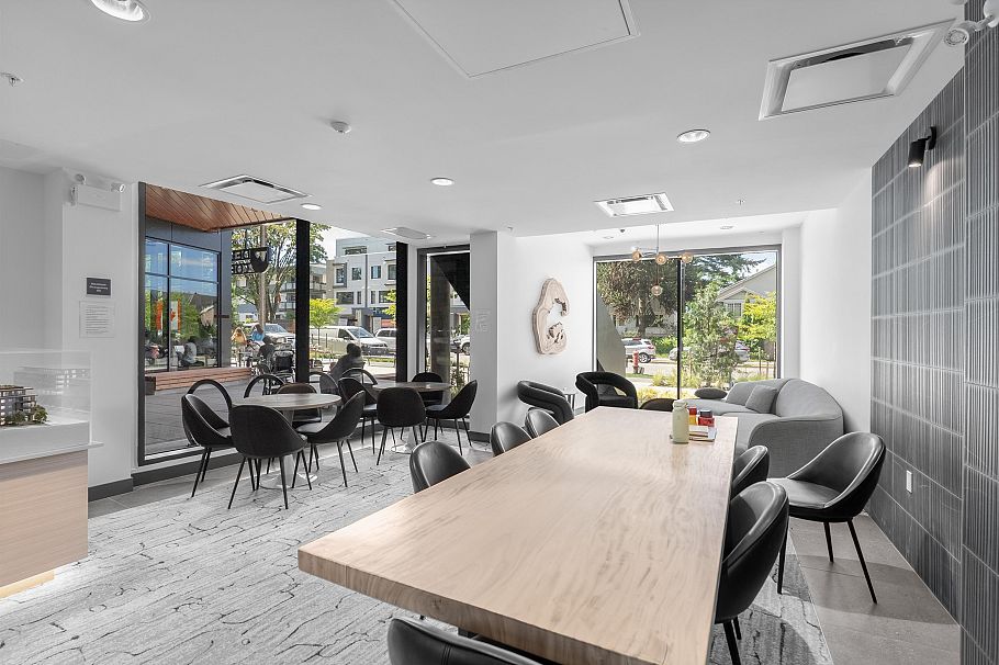 317 422 E 3rd Street North Vancouver, BC - 24
