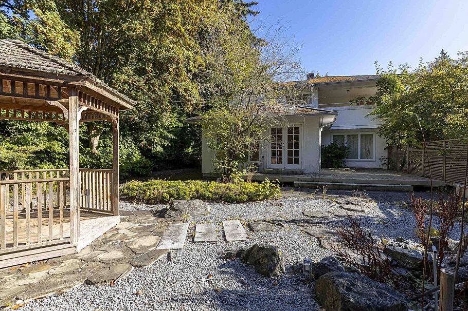 1650 Allison Road Vancouver, BC - 26