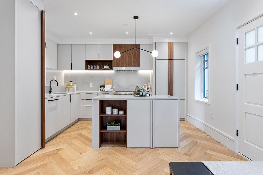 7067 Cypress Street Vancouver, BC - 3