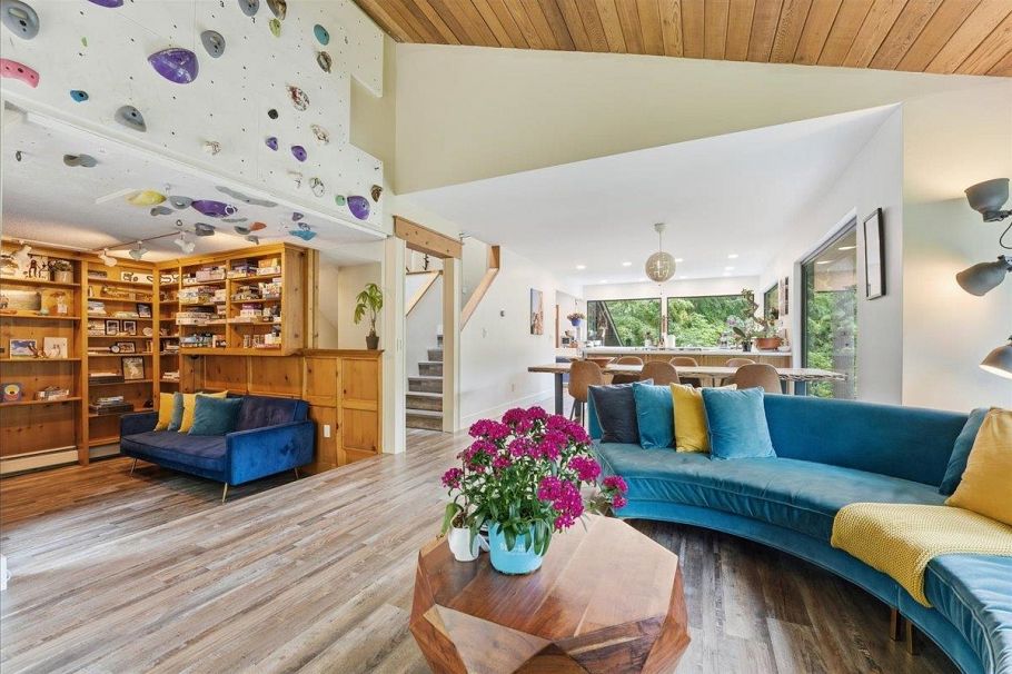 4440 Marion Road North Vancouver, BC - 6