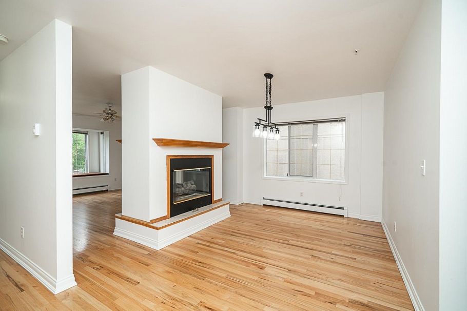 2948 Grant Street Vancouver, BC - 7