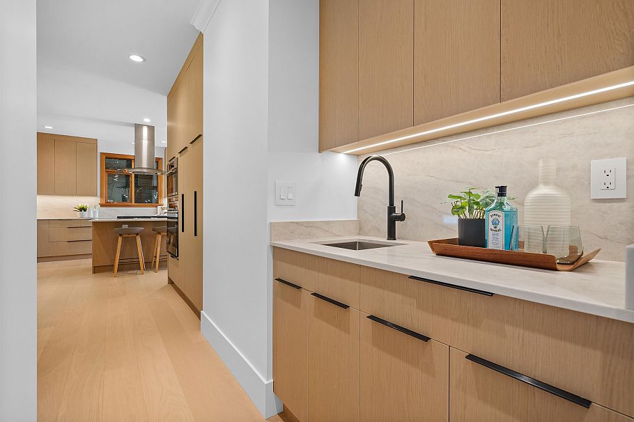 4812 Skyline Drive North Vancouver, BC - 7