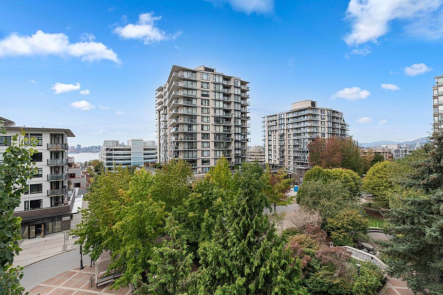308 135 W 2nd Street North Vancouver, BC - 9