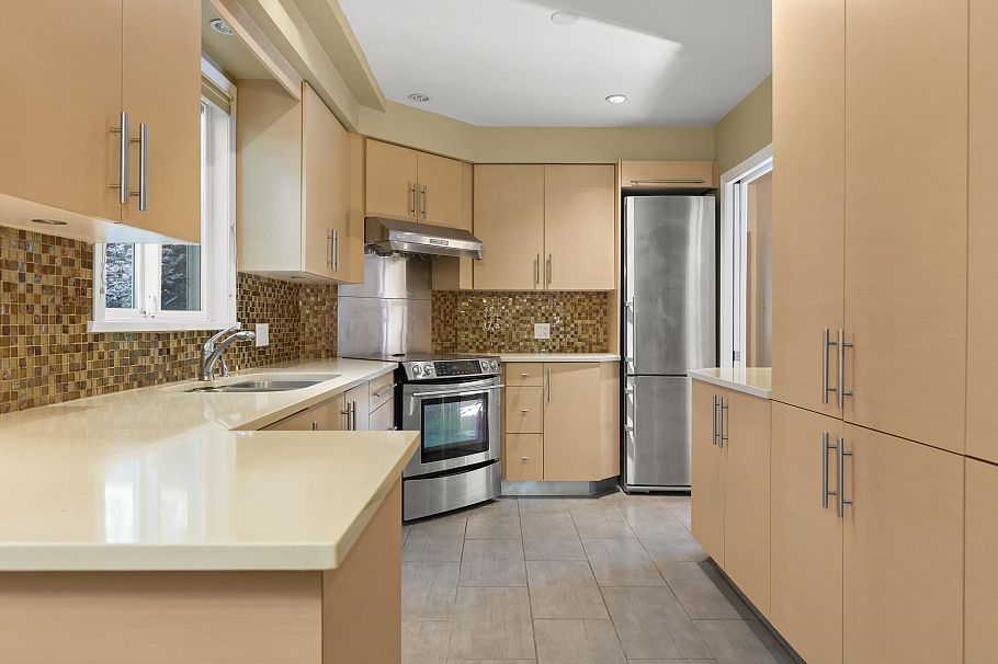 1650 Allison Road Vancouver, BC - 8