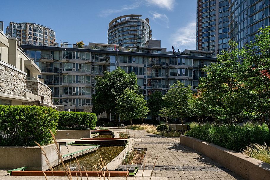 306 633 Abbott Street Vancouver, BC - 29
