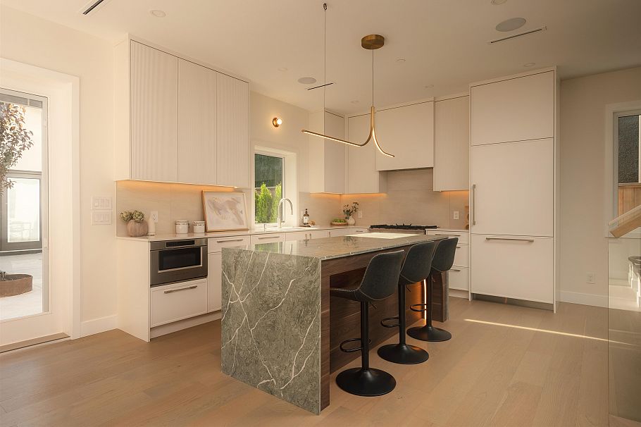 2 812 E 26th Avenue Vancouver, BC - 15
