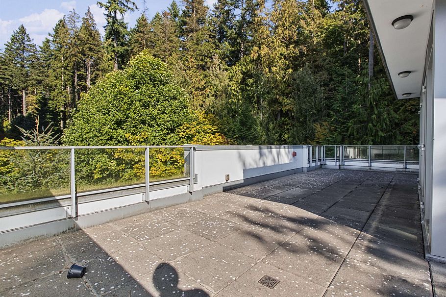 TH1 3355 Binning Road Vancouver, BC - 25