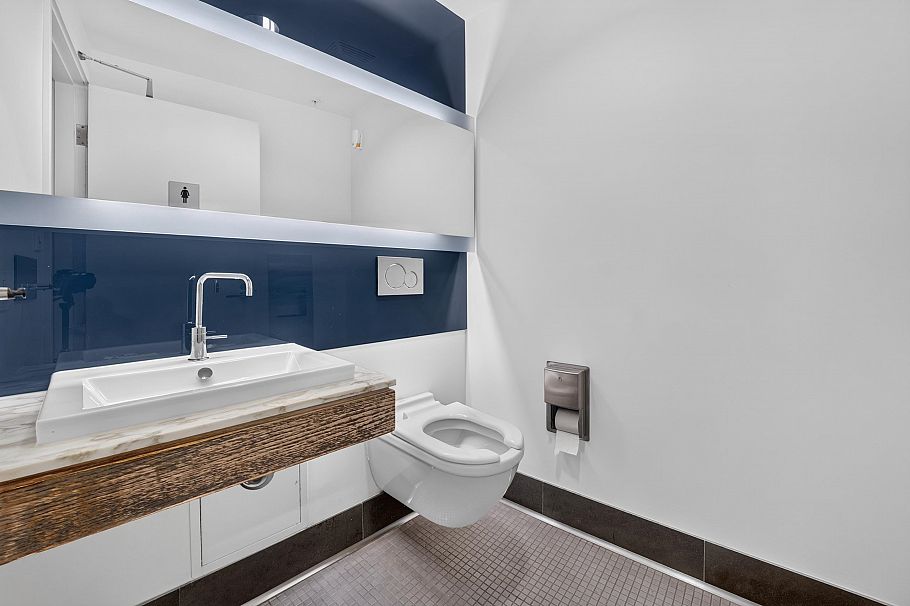 206 1477 W Pender Street Vancouver, BC - 11