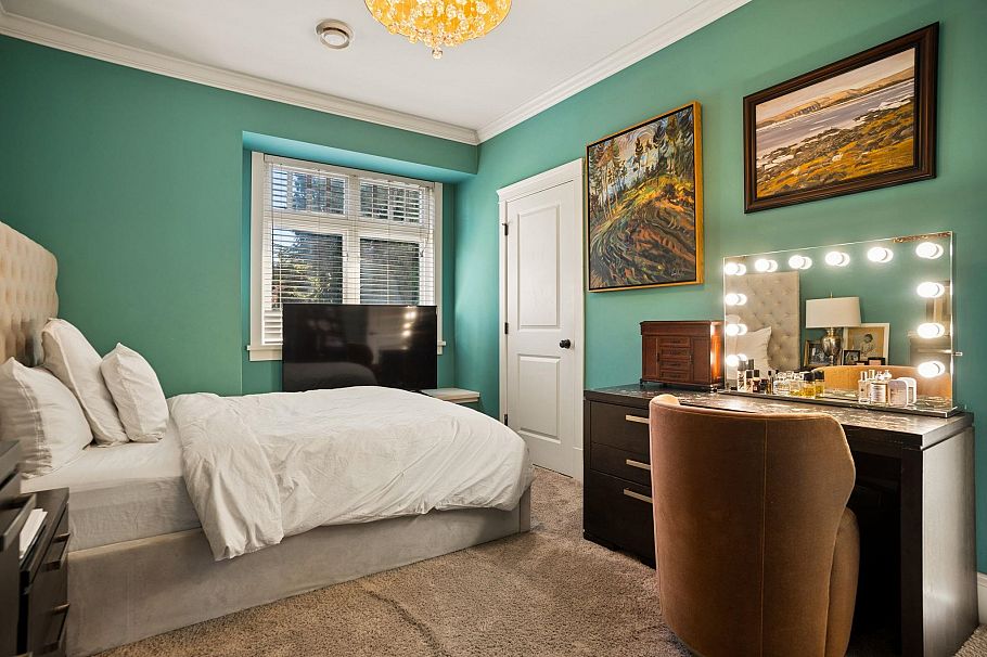 5562 Crown Street Vancouver, BC - 25