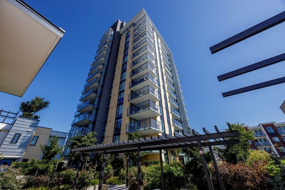 2506 1401 Hunter Street North Vancouver, BC - 1