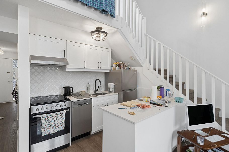 6 2023 West 4th Avenue Vancouver, BC - 10