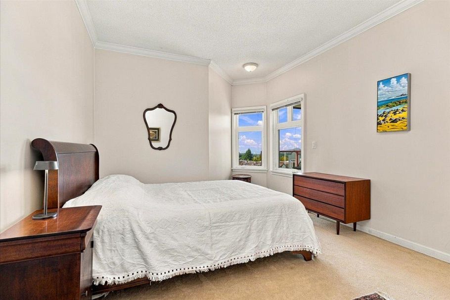 403 121 W 29th Street North Vancouver, BC - 17