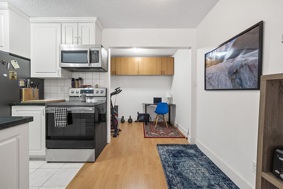 115 170 E 3rd Street North Vancouver, BC - 8