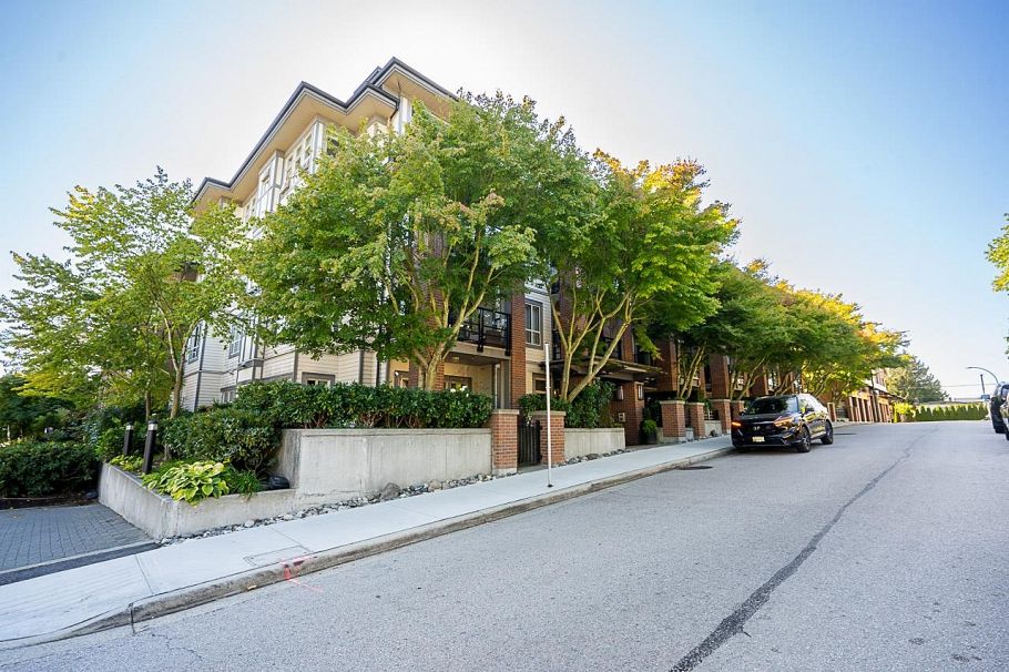 423 738 E 29th Avenue Vancouver, BC - 30