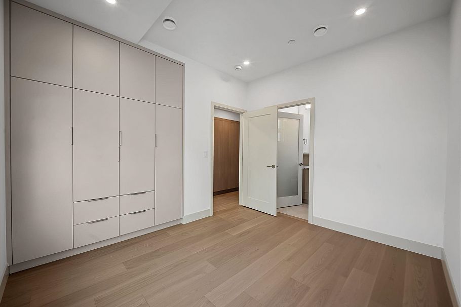 2868 Semlin Drive Vancouver, BC - 28